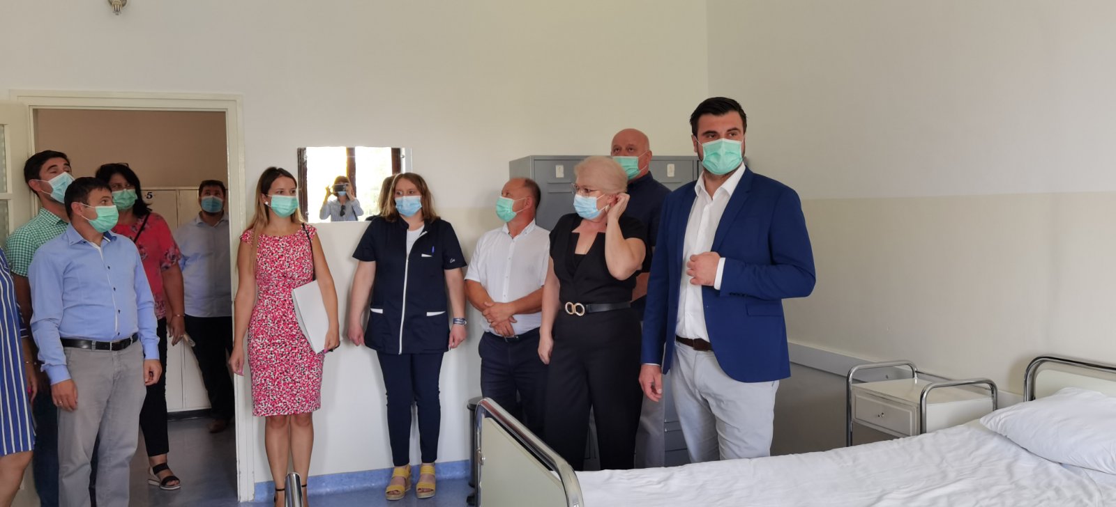 Župan Ivan Celjak je sa suradnicima u ponedjeljak, 1. kolovoza 2022. godine, obišao obnovljene objekte Neuropsihijatrijske bolnice „Dr. Ivan Barbot“.