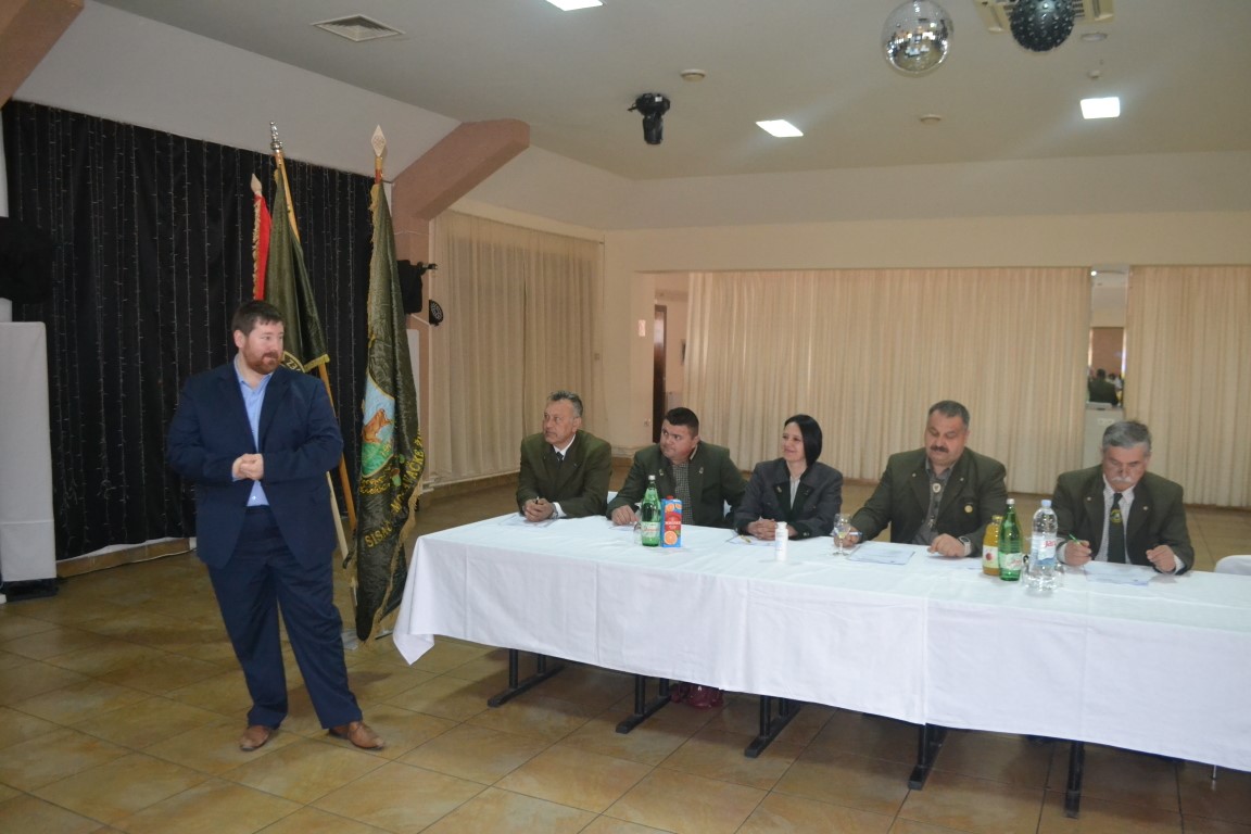 U sali za svečanosti „Rajski dvori“ u Selima pokraj Siska održana je u subotu, 19. ožujka 2022. godine, sjednica Skupštine Lovačkog saveza Sisačko-moslavačke županije. 