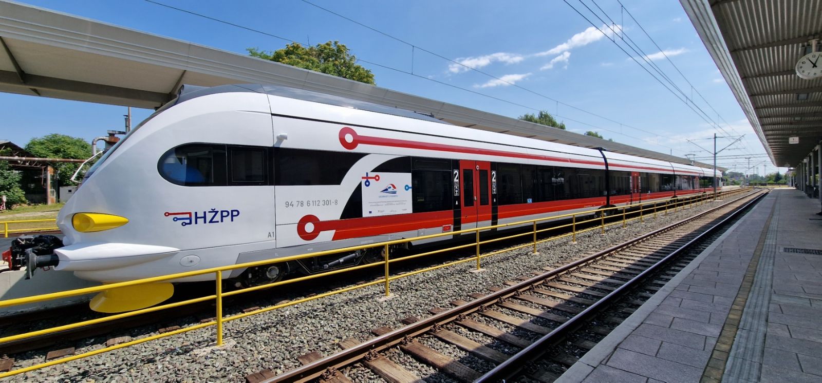 U Sisku je u utorak 18. srpnja 2023. godine obilježeno puštanje u promet prvog elektromotornog vlaka za regionalni prijevoz, a koji će voziti na relaciji Zagreb-Sisak-Novska.