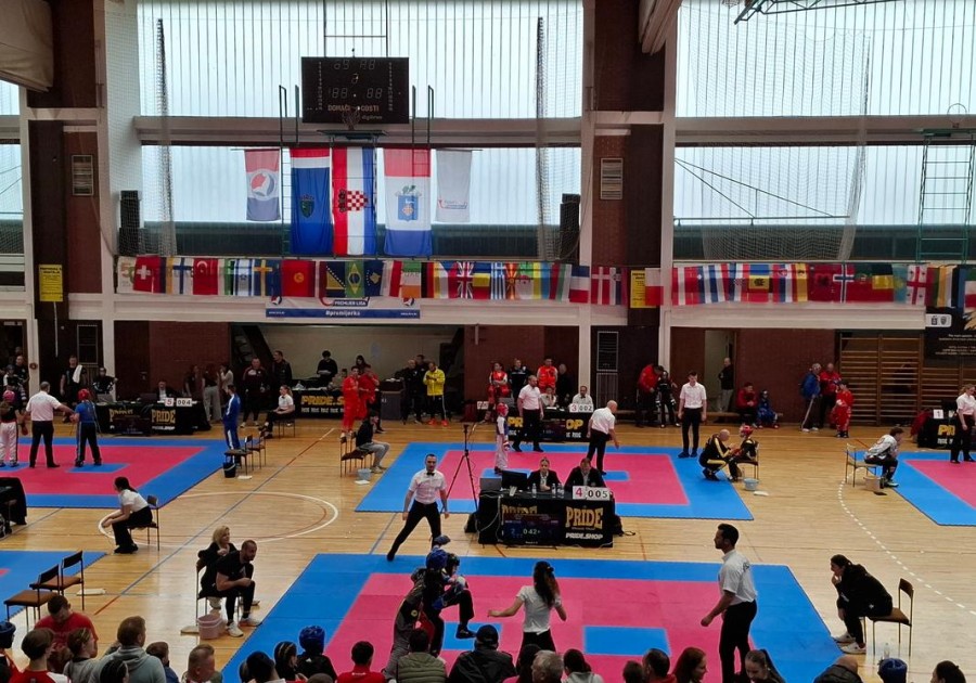 KICKBOKSAČI IZ REGIJE NA 