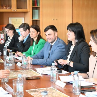 POSJET MINISTRA BAČIĆA PETRINJI: OBNOVA NAPREDUJE, VEĆINA PROJEKATA DOVRŠENA