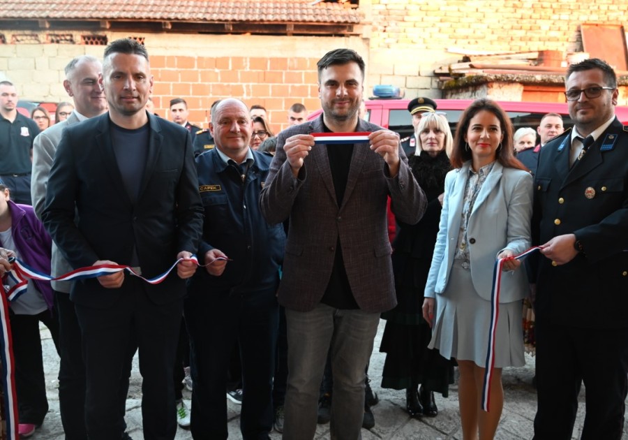 Svečano otvorene obnovljene zgrade DVD-a Sela i DVD-a Greda