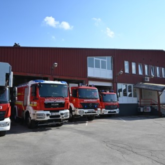 Svečano otvoreni obnovljeni vatrogasni domovi u Petrinji i Nebojanu 