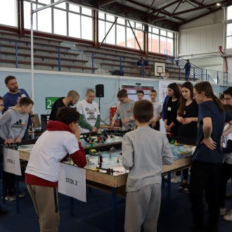 OSNOVNA ŠKOLA JOSIPA KOZARCA LIPOVLJANI UGOSTILA NATJECANJE FIRST LEGO LEAGUE