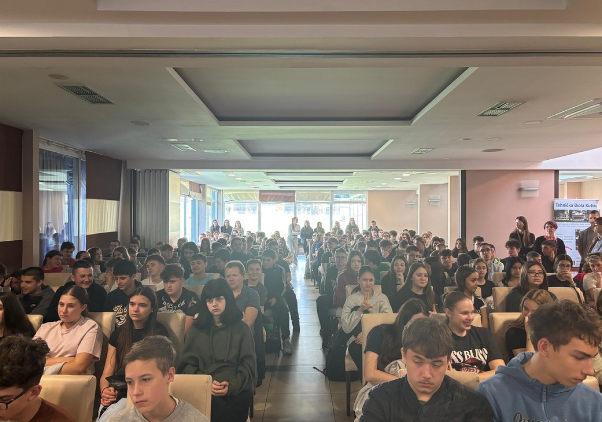 PREDSTAVLJANJE SREDNJIH STRUKOVNIH ŠKOLA OSMAŠIMA