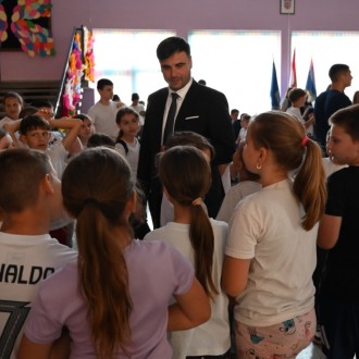 KONTINUIRANA ULAGANJA ŽUPANIJE U OBRAZOVANJE: ZAVRŠENA ENERGETSKA OBNOVA OŠ DVOR