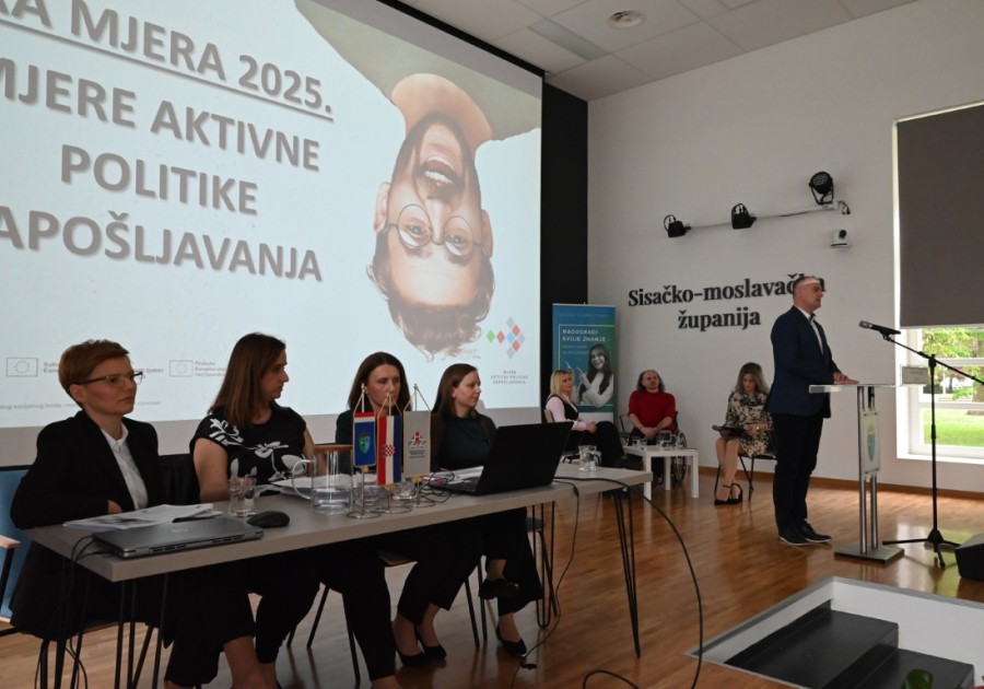 ODRŽAN „DAN PODUZETNIKA I INSTITUCIJA“ U SISKU