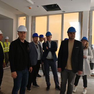 GLAZBENA ŠKOLA, KNJIŽNICA I PROSTOR ZA UDRUGE U STAROJ ZGRADI I. OŠ PETRINJA