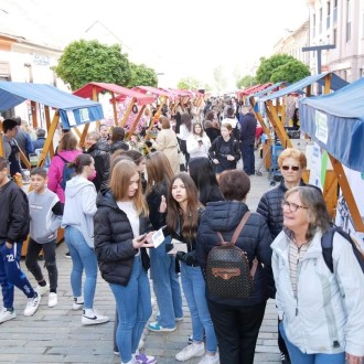 NAJAVLJUJEMO FESTIVAL SREDNJIH ŠKOLA SMŽ