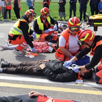 ZAJEDNIČKOM VJEŽBOM HTNIH SLUŽBI U SMŽ OBILJEŽEN DAN HITNE MEDICINSKE SLUŽBE