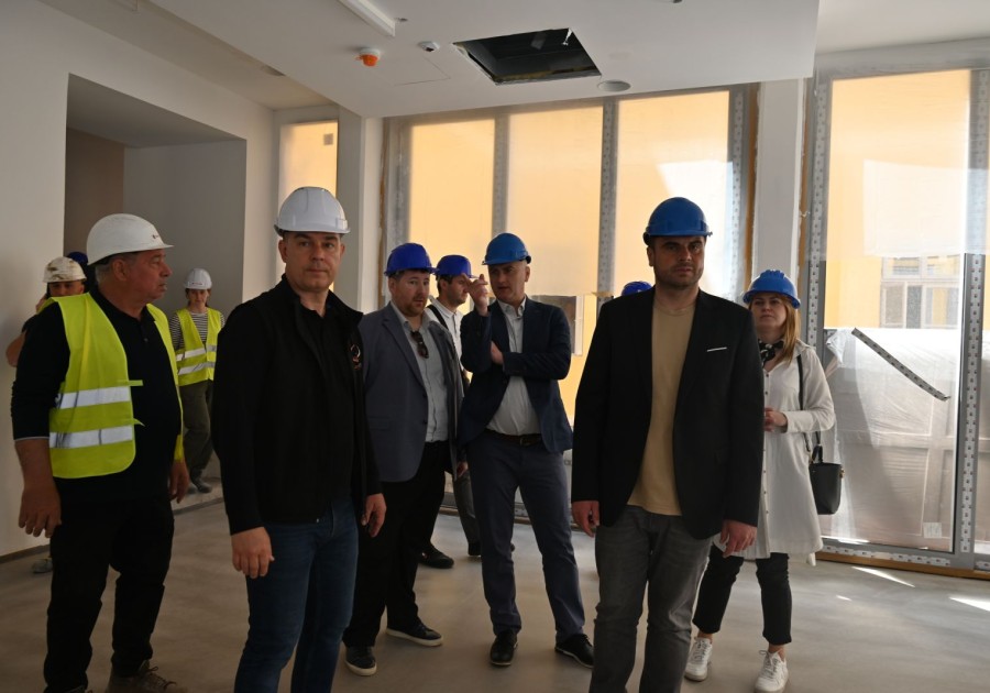 GLAZBENA ŠKOLA, KNJIŽNICA I PROSTOR ZA UDRUGE U STAROJ ZGRADI I. OŠ PETRINJA