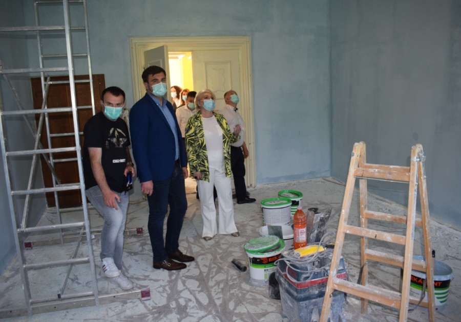 Župan obišao radove obnove na zgradama Neuropsihijatrijske bolnice „Dr. Ivan Barbot“ Popovača 