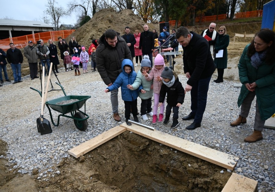 U LIPOVLJANIMA ZAPOČINJE IZGRADNJA NOVOG DJEČJEG VRTIĆA